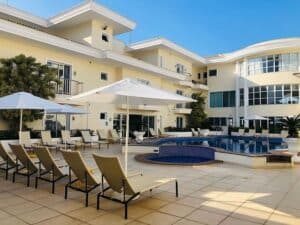 Resort no Guarujá ou hotel: qual a melhor opção de hospedagem?