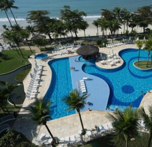 Resort no Guarujá ou hotel: qual a melhor opção de hospedagem?