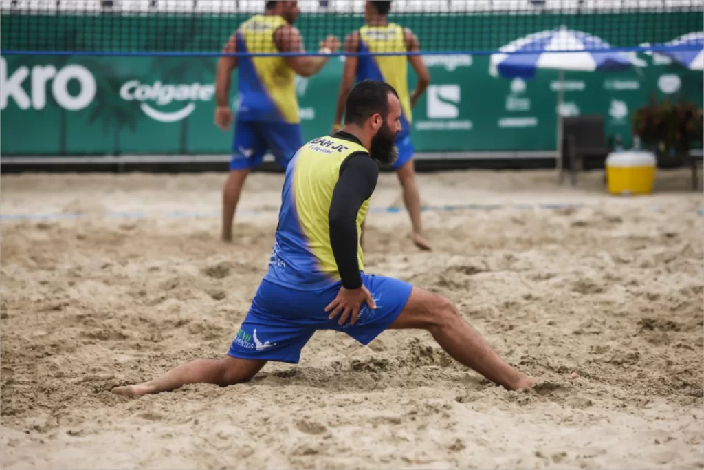 Team Building no Guarujá: Fortalecendo Equipes em um Ambiente Inspirador