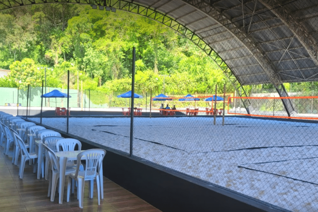 Beach tennis no Guarujá: a sensação do verão já chegou à cidade!