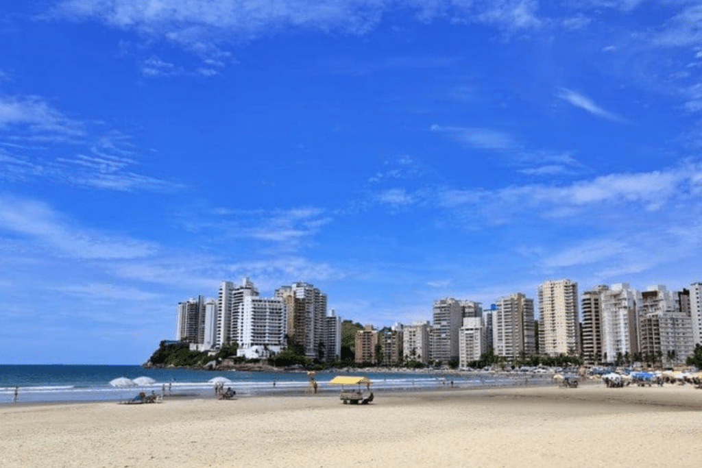 Comparação de Preços: Guarujá vs. Riviera de São Lourenço