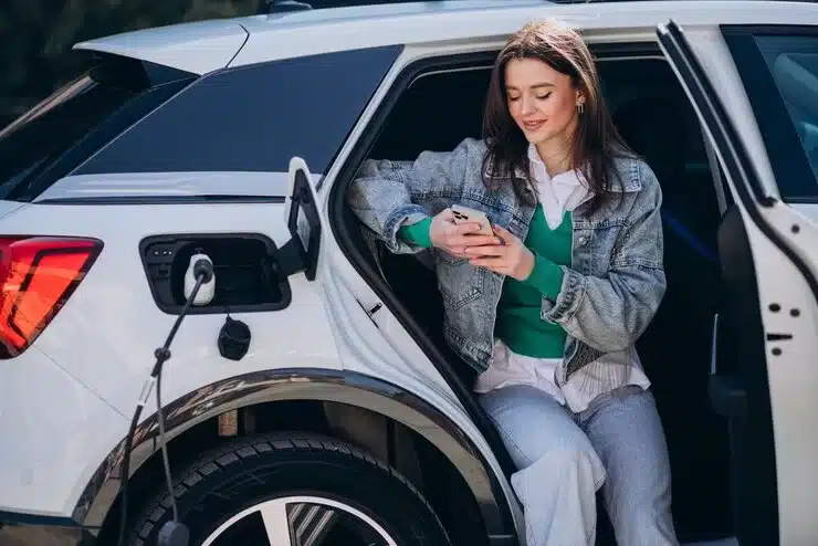 Carro Elétrico e Natureza Preservada: Descubra as Belezas Naturais do Guarujá com Baixa Emissão de Carbono